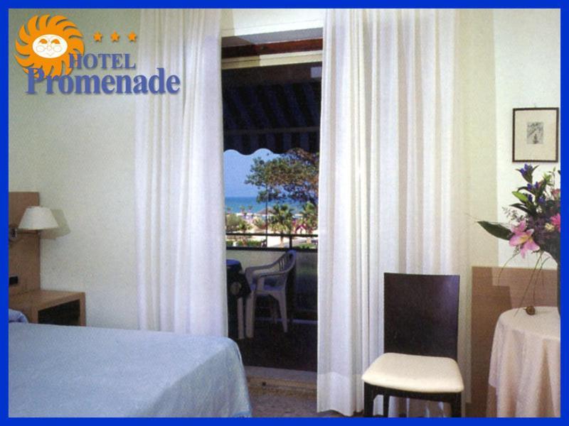 Hotel Promenade 포르토 산텔피디오 객실 사진