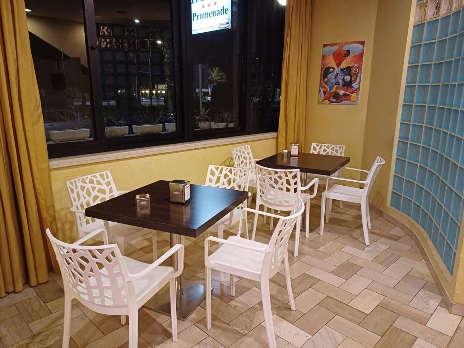 Hotel Promenade 포르토 산텔피디오 외부 사진